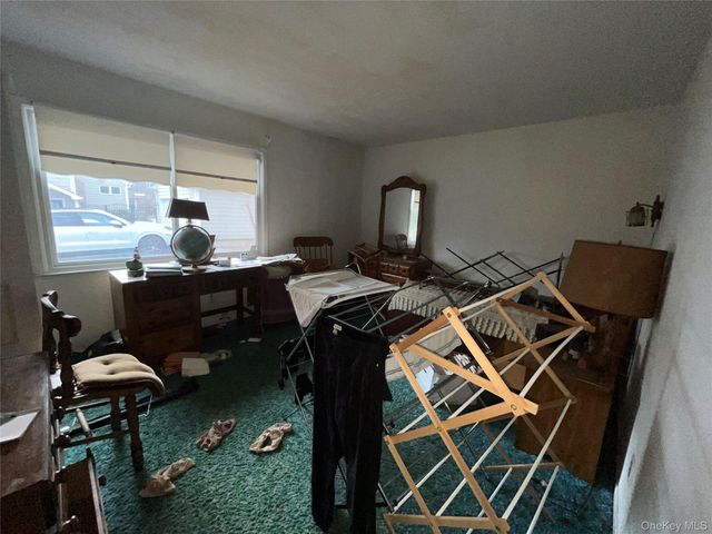 15 Wildwood Drive, Dix Hills, NY 11746