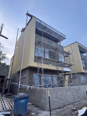 7414 W Guadalupe Street 2, Austin, TX 78752