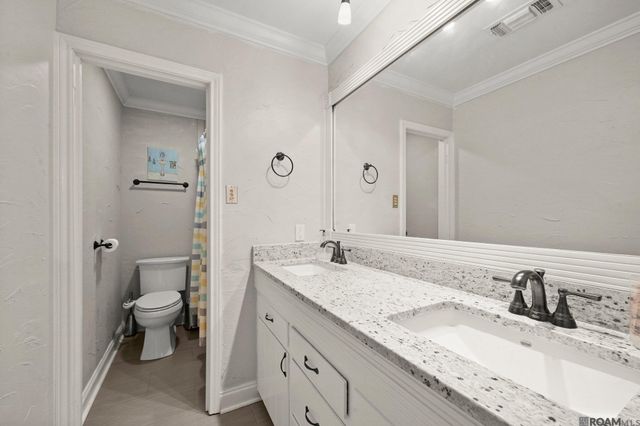 745 Kenilworth Pkwy, Baton Rouge, LA 70808
