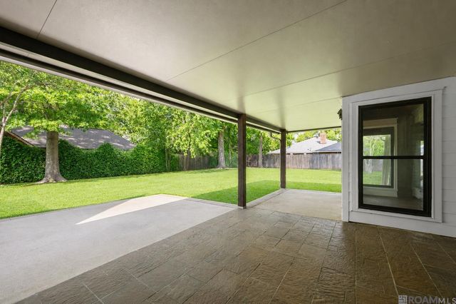 745 Kenilworth Pkwy, Baton Rouge, LA 70808
