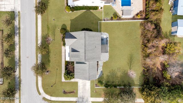 204 N Brig Drive, Hampstead, NC 28443