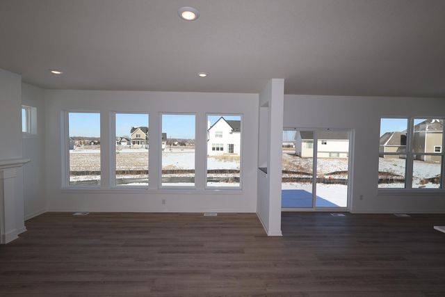 1691 Tyrone Drive, Shakopee, MN 55379