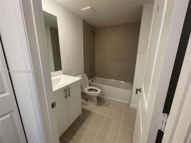 12460 SW 248 Street 8, Miami, FL 33032