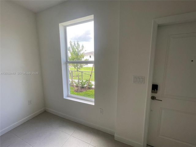 12460 SW 248 Street 8, Miami, FL 33032