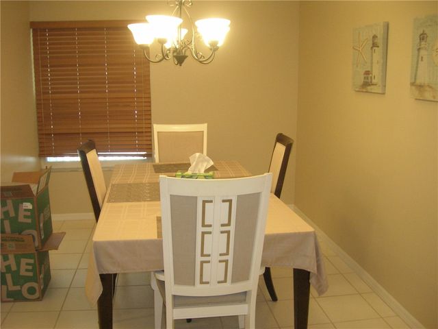 720 Lake Orchid Circle 208, Vero Beach, FL 32962