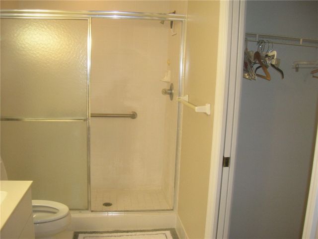 720 Lake Orchid Circle 208, Vero Beach, FL 32962