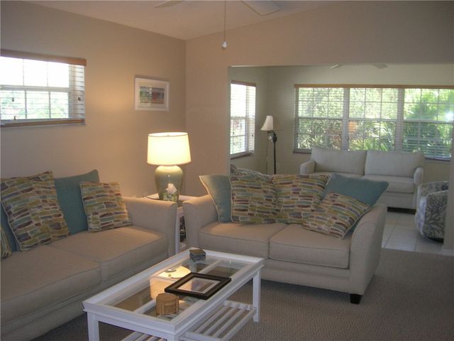 720 Lake Orchid Circle 208, Vero Beach, FL 32962