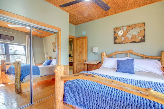 665 Laurels Road, Johnson City, TN 37601