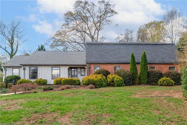 1903 Huntington Road, Greensboro, NC 27408