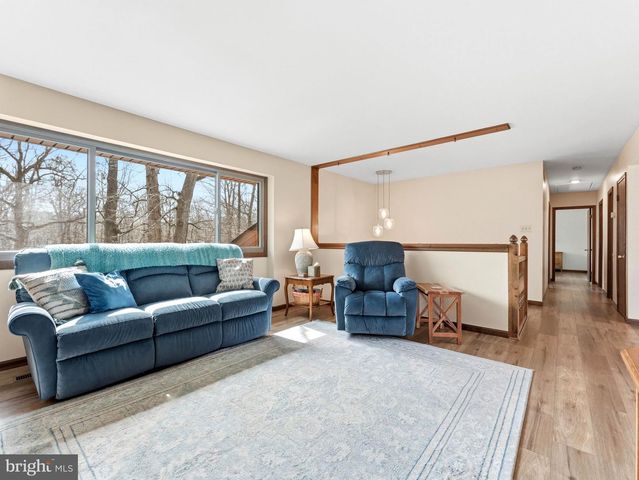 6311 PINE ST, Mays Landing, NJ 08330