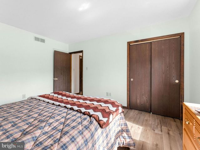 6311 PINE ST, Mays Landing, NJ 08330