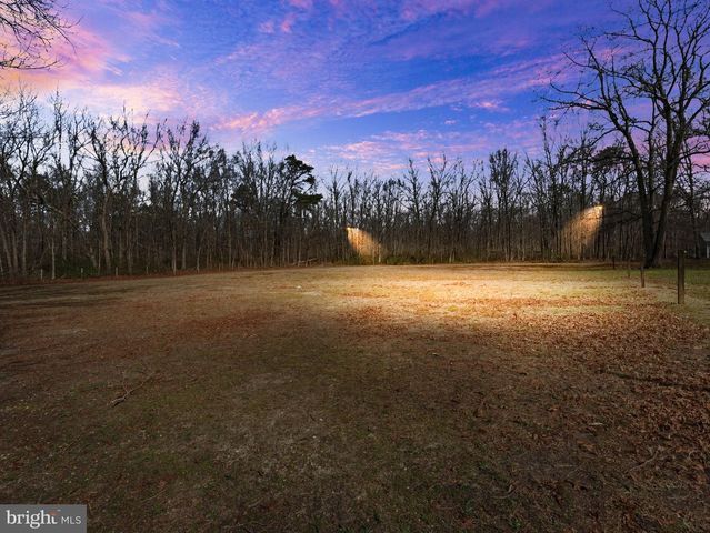6311 PINE ST, Mays Landing, NJ 08330