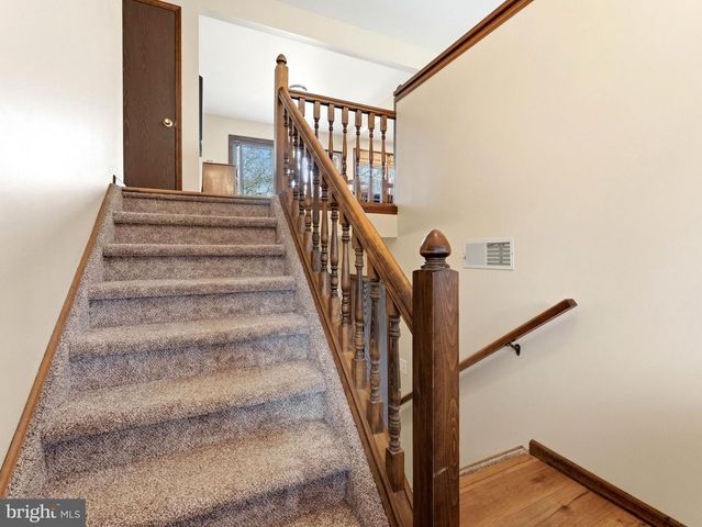 6311 PINE ST, Mays Landing, NJ 08330