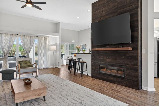 6325 35TH AVENUE CIRCLE E, Palmetto, FL 34221