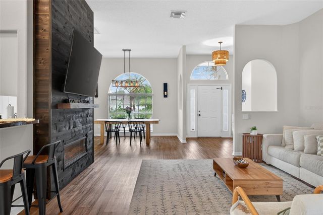 6325 35TH AVENUE CIRCLE E, Palmetto, FL 34221