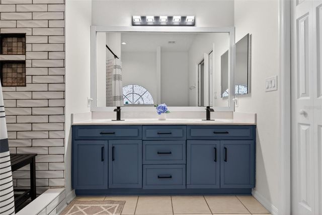 6325 35TH AVENUE CIRCLE E, Palmetto, FL 34221