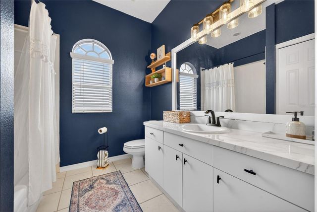 6325 35TH AVENUE CIRCLE E, Palmetto, FL 34221