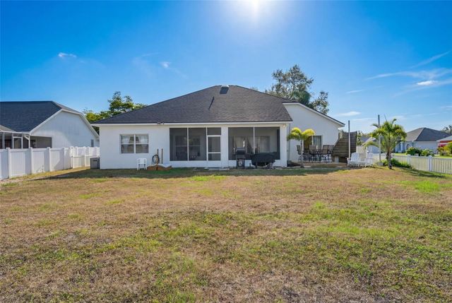 6325 35TH AVENUE CIRCLE E, Palmetto, FL 34221