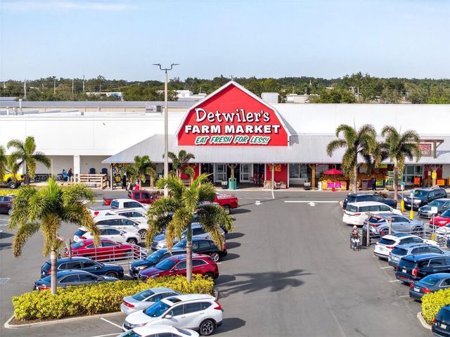 6325 35TH AVENUE CIRCLE E, Palmetto, FL 34221