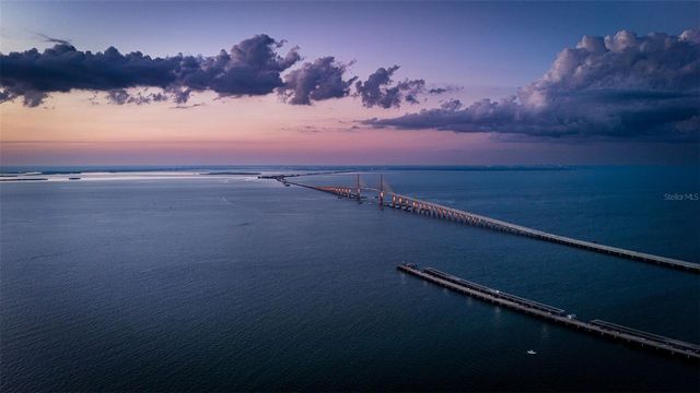 6325 35TH AVENUE CIRCLE E, Palmetto, FL 34221