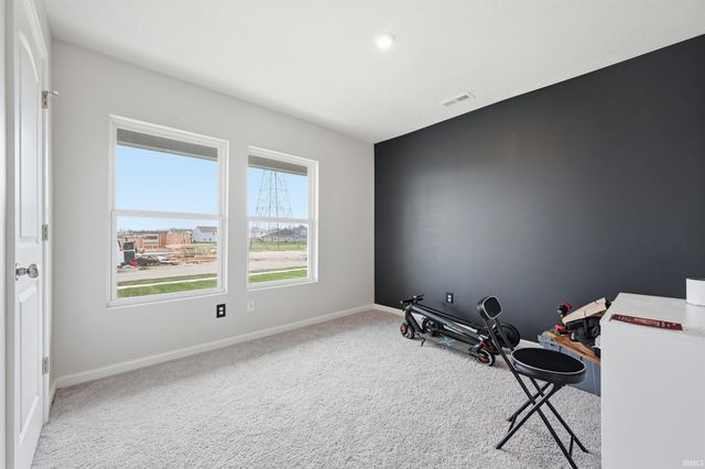 8505 N Seneca Drive, Muncie, IN 47303