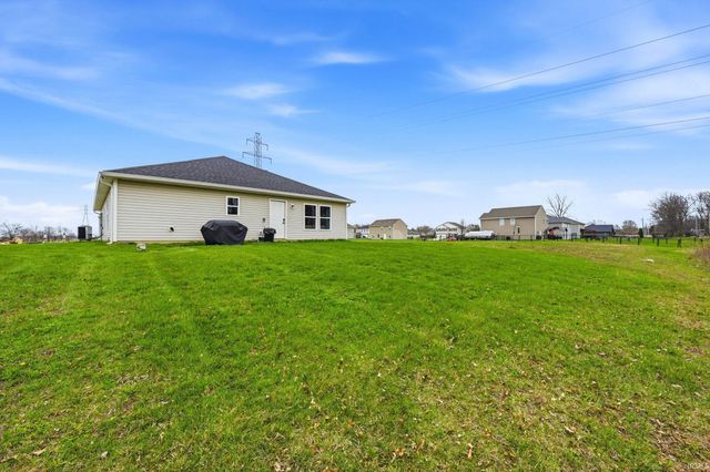 8505 N Seneca Drive, Muncie, IN 47303