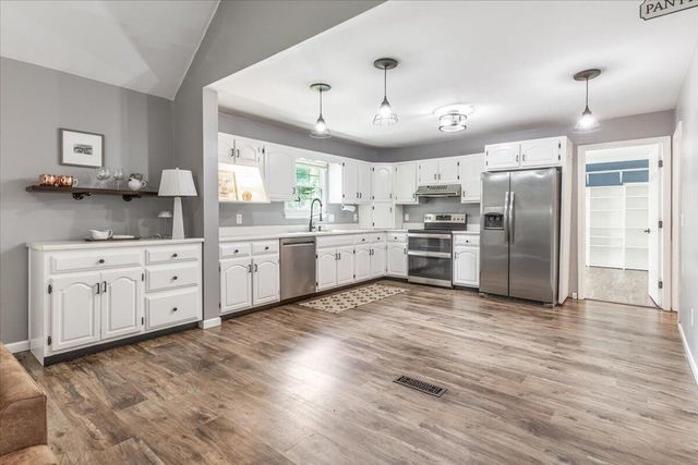 2416 Mourning Dove Lane, Signal Mountain, TN 37377