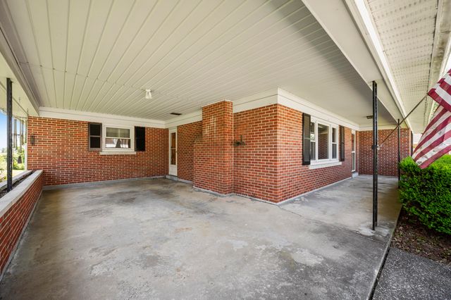 409 Springfield Drive, Richmond, KY 40475