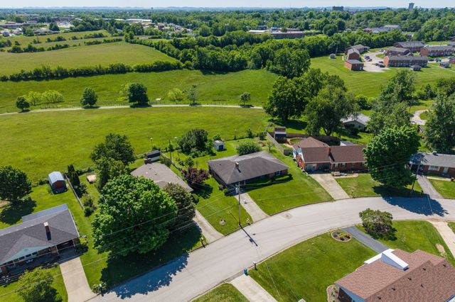 409 Springfield Drive, Richmond, KY 40475