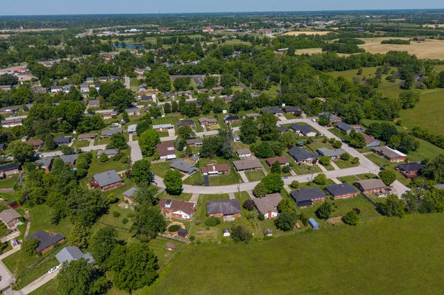 409 Springfield Drive, Richmond, KY 40475