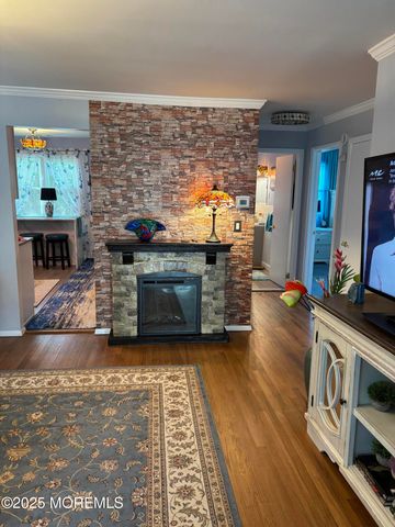 23 Wall Cress Court, Toms River, NJ 08755