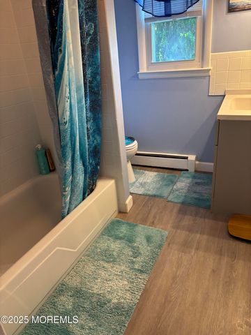 23 Wall Cress Court, Toms River, NJ 08755