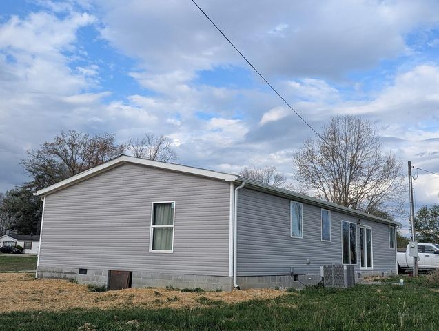 25 Storms Road, Corbin, KY 40701