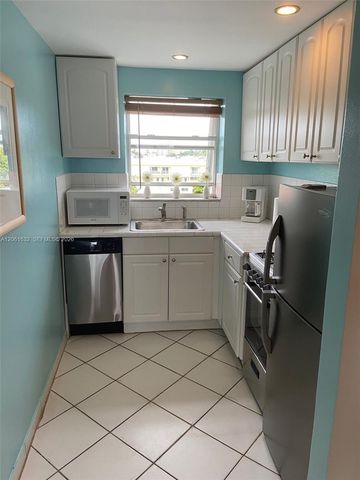 631 Jefferson Ave 502, Miami Beach, FL 33139