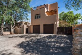 608 1/2 E Palace Avenue C, Santa Fe, NM 87501