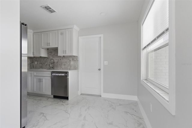 3042 BAHIA AVENUE, Holiday, FL 34690