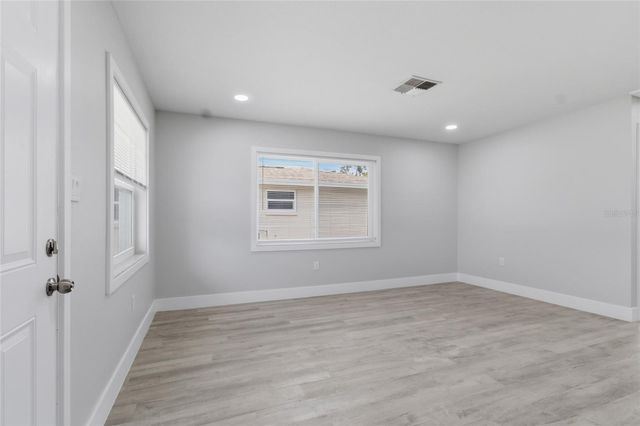 3042 BAHIA AVENUE, Holiday, FL 34690