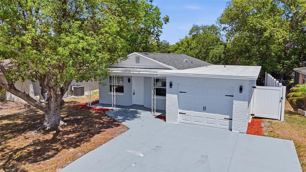 3042 BAHIA AVENUE, Holiday, FL 34690