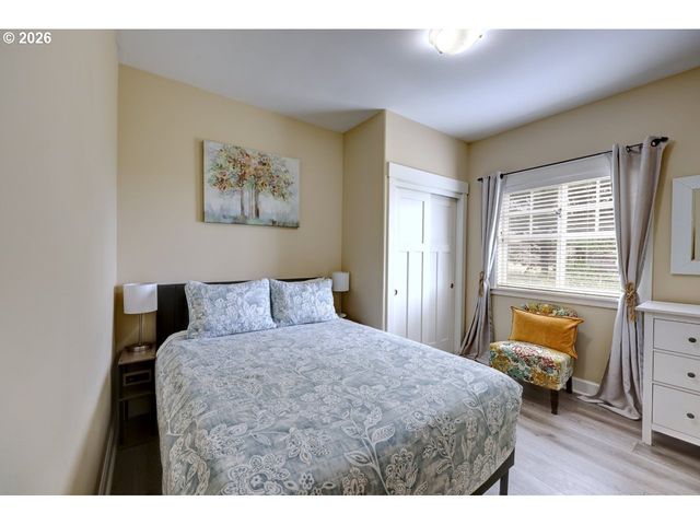 90022 OCEAN Dr, Warrenton, OR 97146