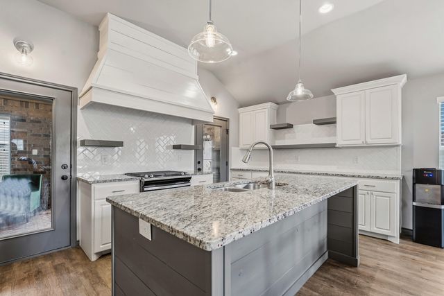 10313 Avenue X, Lubbock, TX 79423