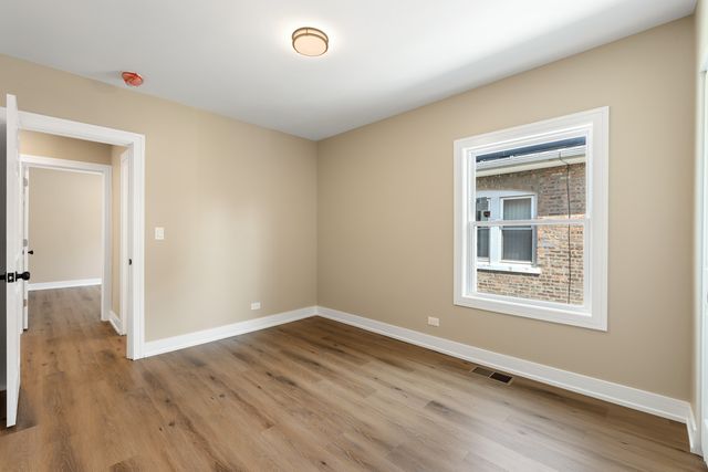 608 S 21st Avenue, Maywood, IL 60153