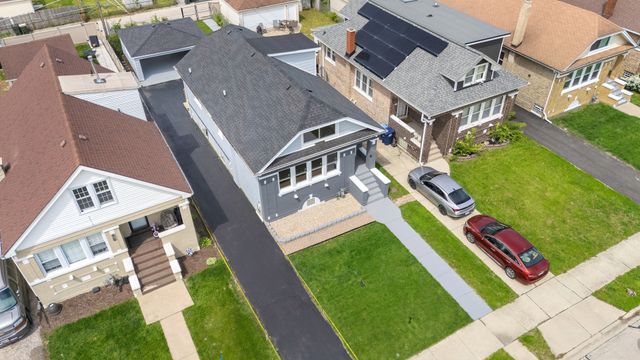 608 S 21st Avenue, Maywood, IL 60153