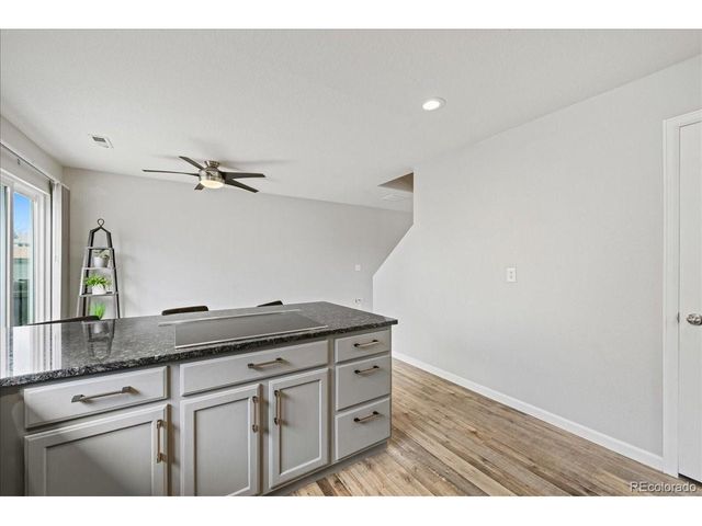 10659 Upper Highland Dr, Longmont, CO 80504