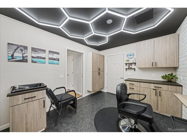 10659 Upper Highland Dr, Longmont, CO 80504