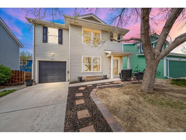 10659 Upper Highland Dr, Longmont, CO 80504