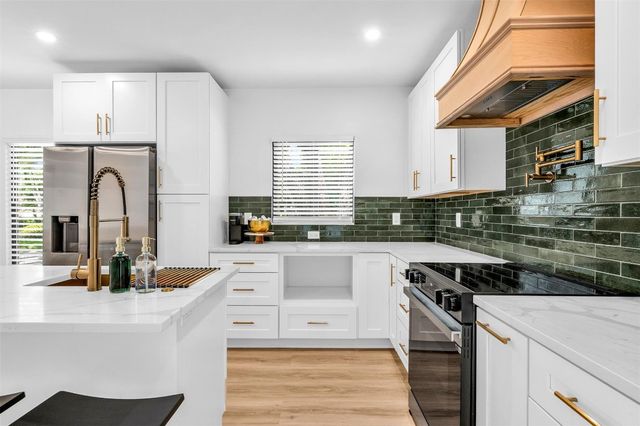 648 NE 16th Terrace, Fort Lauderdale, FL 33304