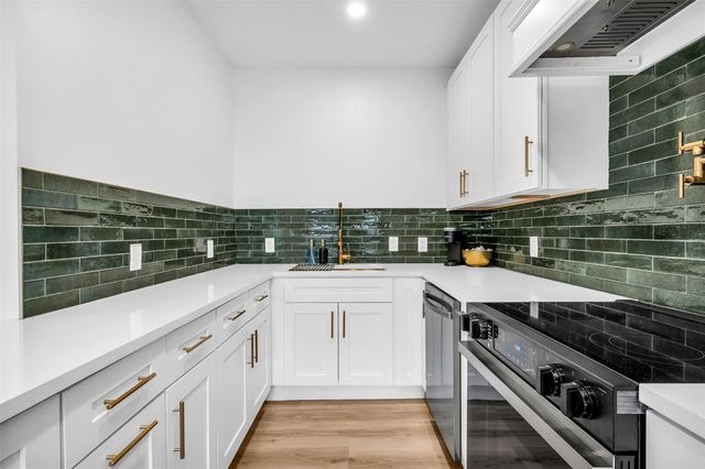 648 NE 16th Terrace, Fort Lauderdale, FL 33304