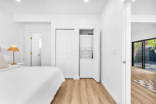 648 NE 16th Terrace, Fort Lauderdale, FL 33304