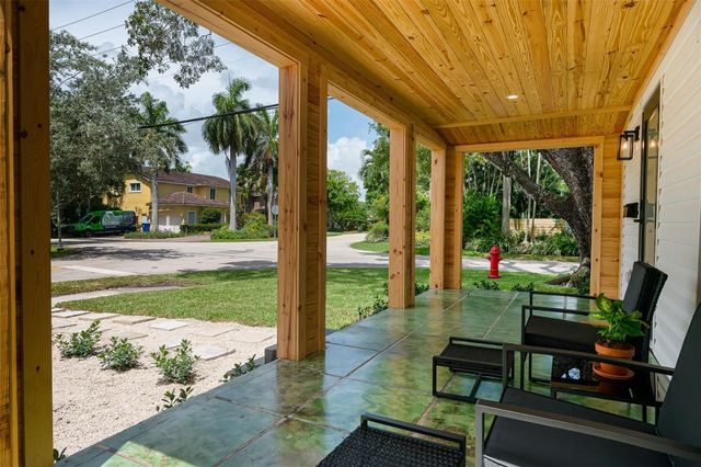 648 NE 16th Terrace, Fort Lauderdale, FL 33304