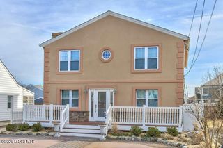106 Elizabeth Avenue, Lavallette, NJ 08735